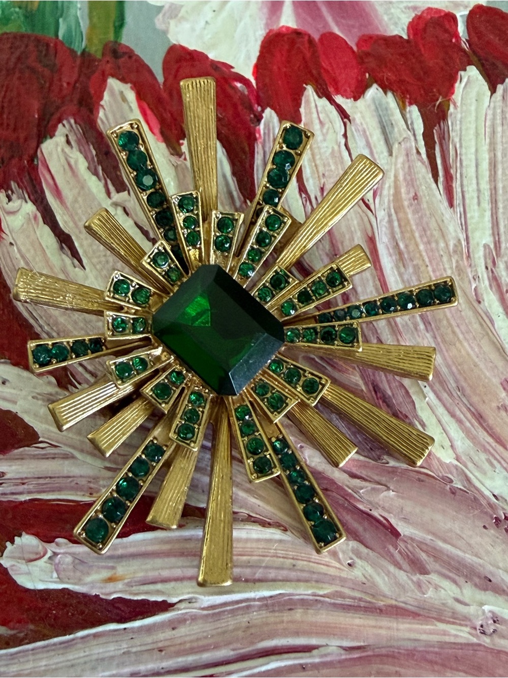 Vintage 1950s Trifari Gold Starburst Brooch